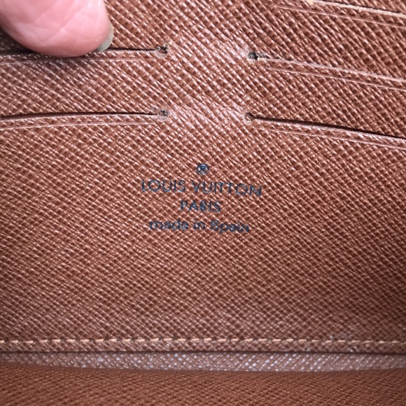 Louis Vuitton monogram Boetie wallet - Picture 7 of 14